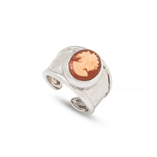Anello regolabile lastra martellata con cammeo rotondo collezione Livia