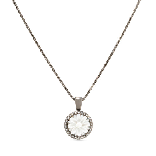 Collana con ciondolo in argento 925 rodiato nero e cammeo di conchiglia