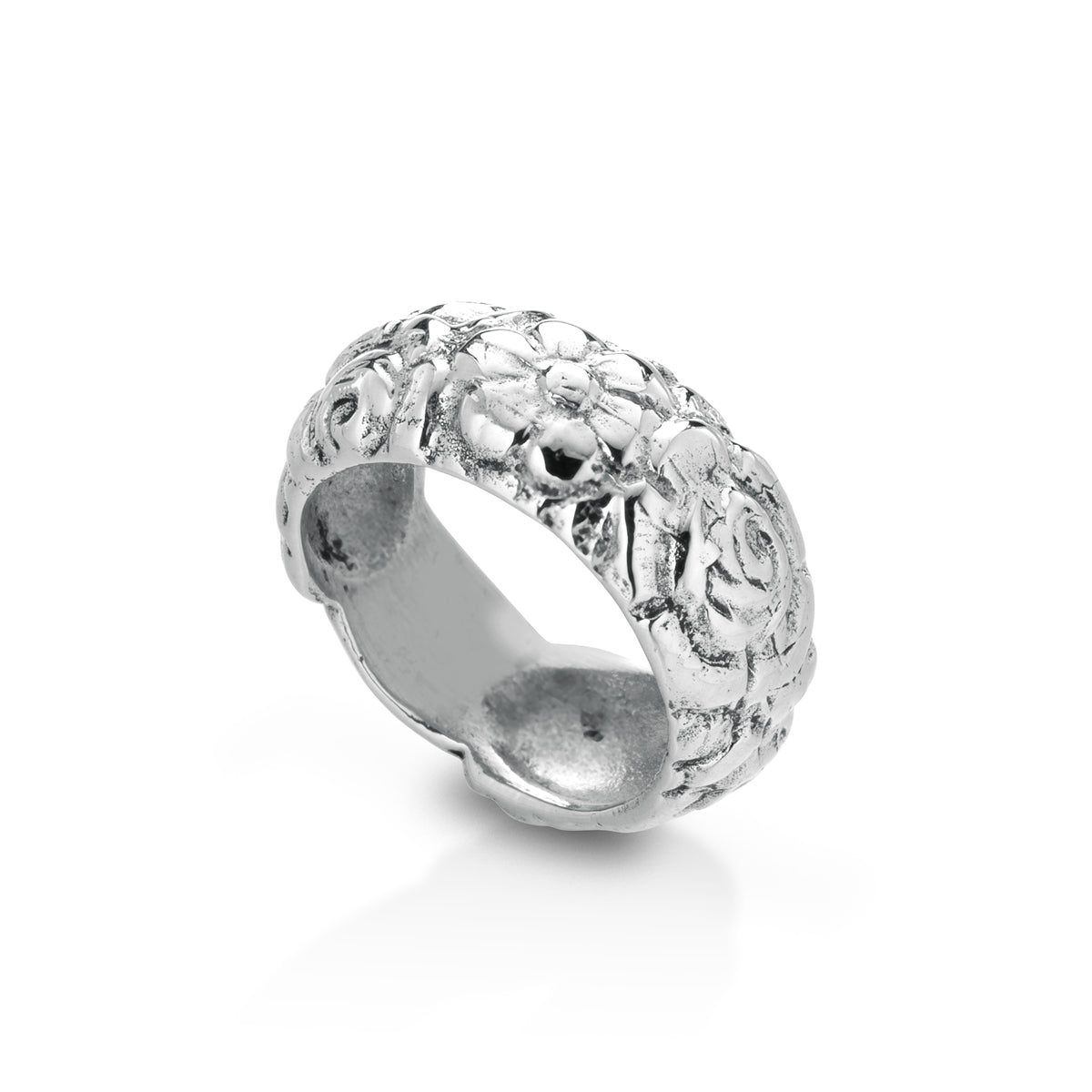 Anello con trama di rose, in argento o bronzo. Collezione Rosa Rose